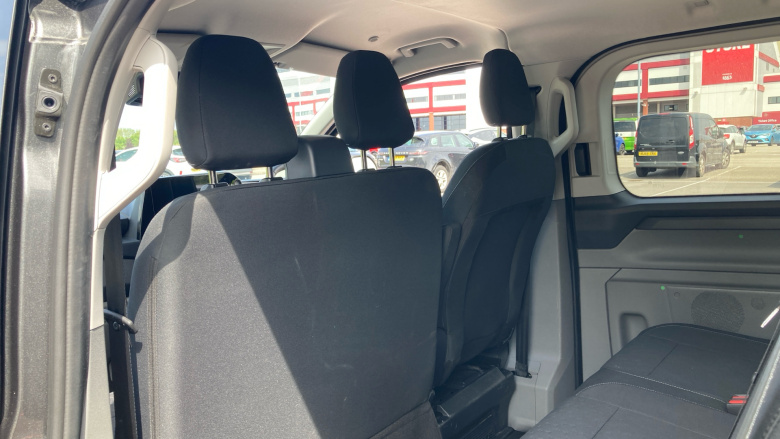 Ford Transit Custom 320 L1 Diesel Fwd 2.0 EcoBlue 136ps H1 Double Cab Van Limited Auto